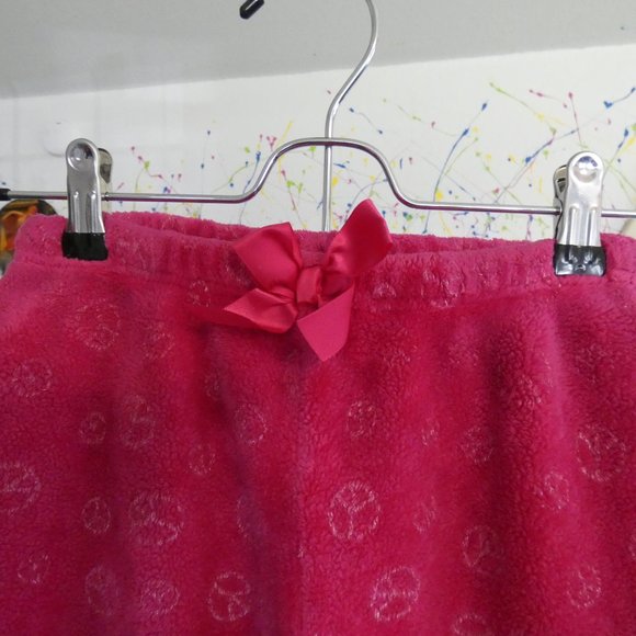 5 for $20 📢Justice Weekend Mode Shirt Sz 12 and Members Mark Sleep Pants Sz 7/8 - Picture 4 of 8